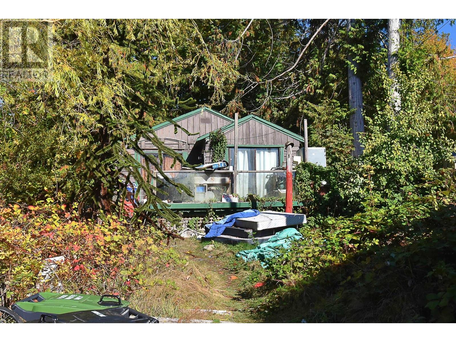 6242 Sunshine Coast Highway, Sechelt, British Columbia  V7Z 0M1 - Photo 5 - R2824425