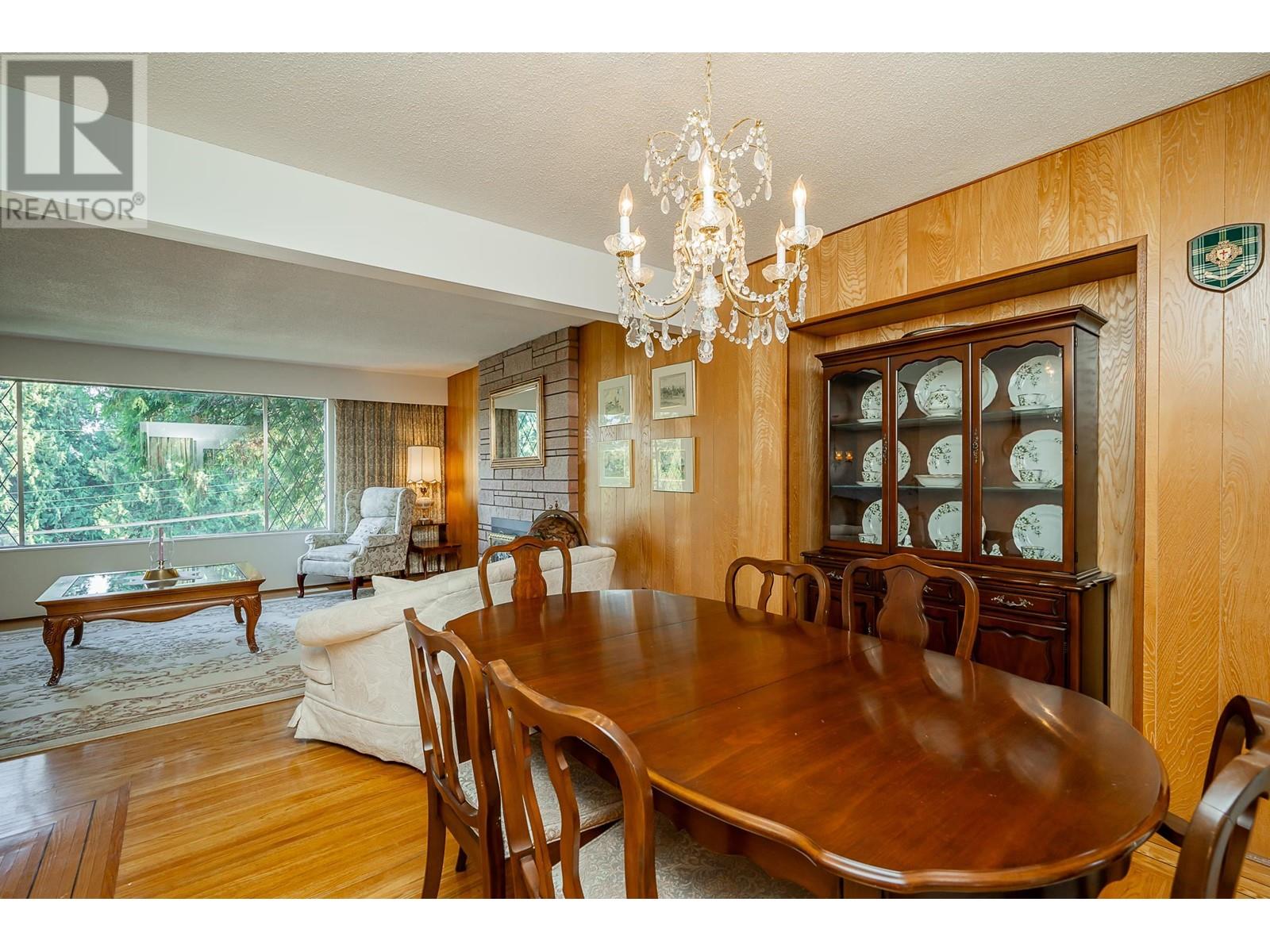 201 Clearview Drive, Port Moody, British Columbia  V3H 2S7 - Photo 6 - R2829616
