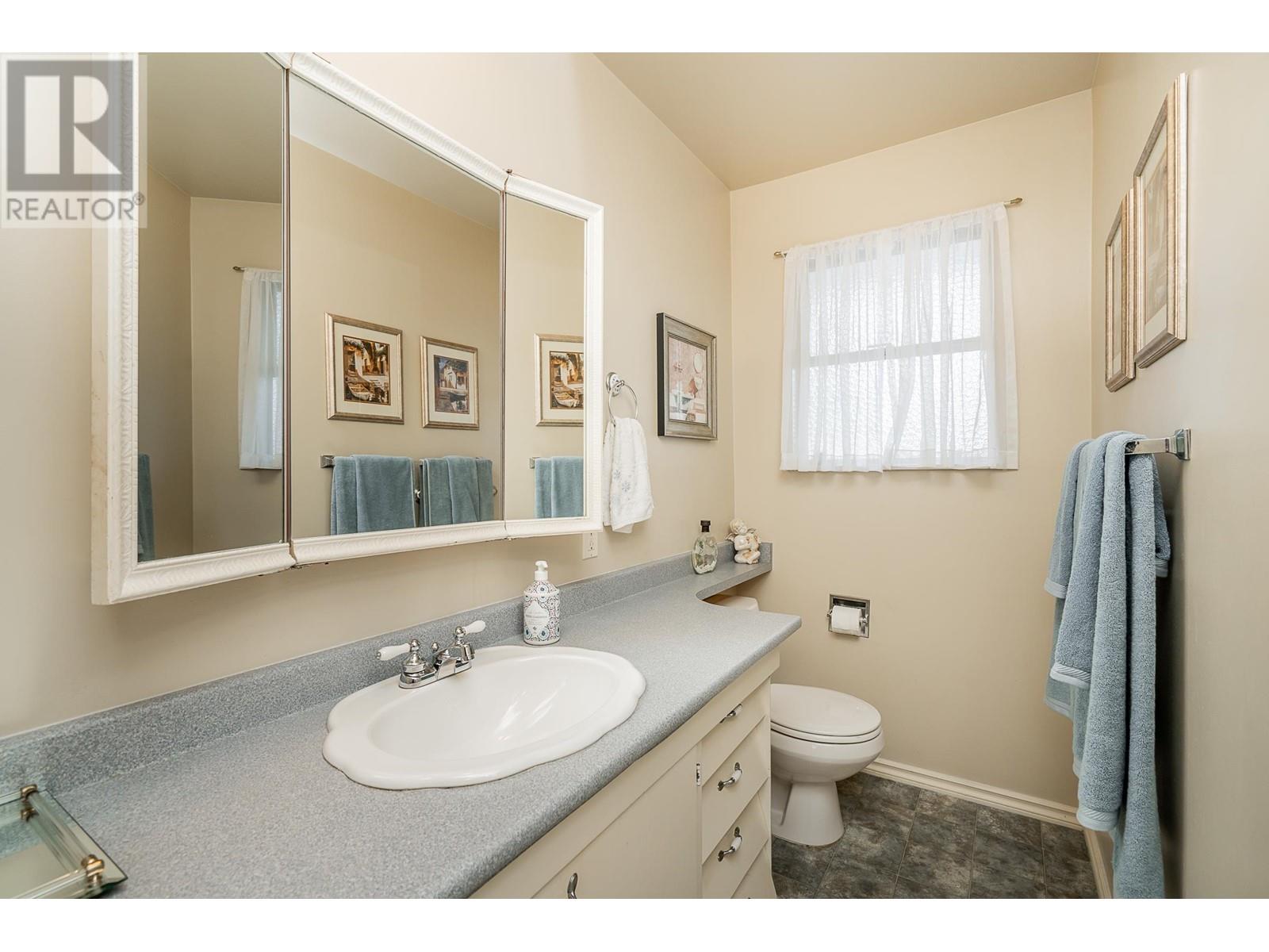 201 Clearview Drive, Port Moody, British Columbia  V3H 2S7 - Photo 19 - R2829616