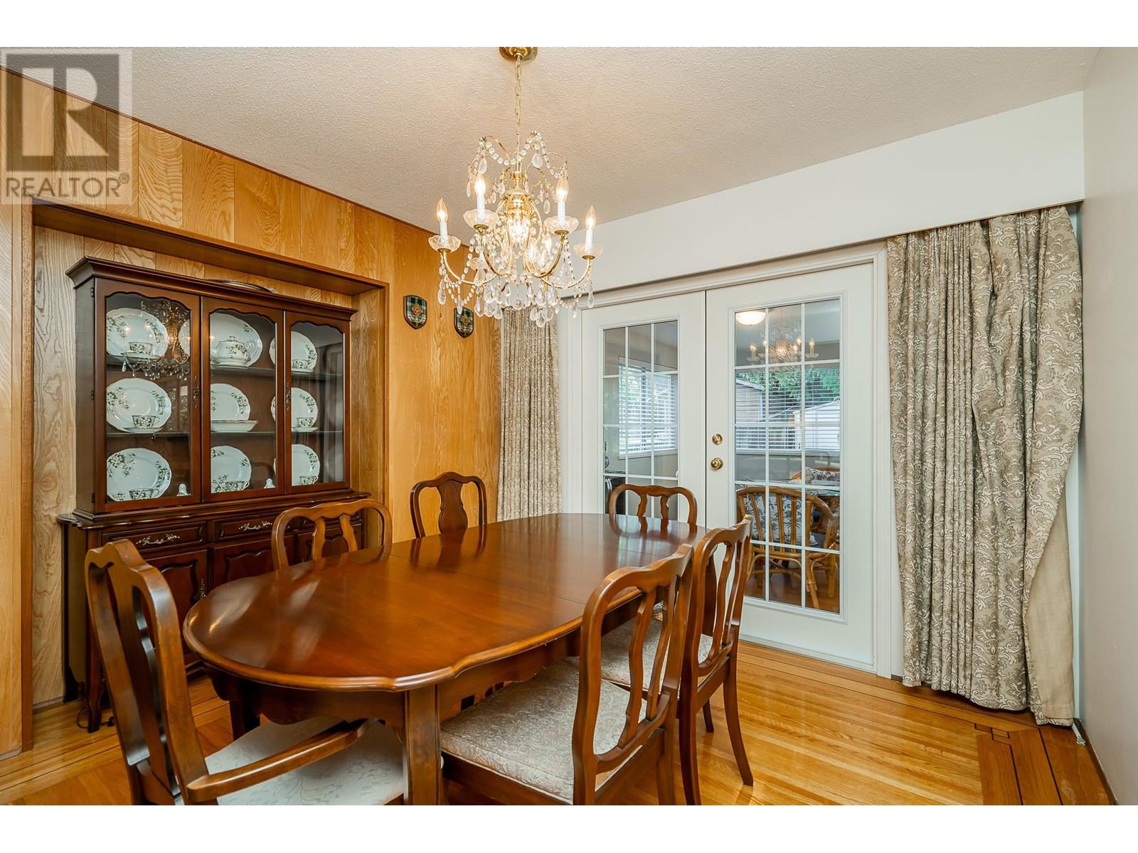 201 Clearview Drive, Port Moody, British Columbia  V3H 2S7 - Photo 5 - R2829616