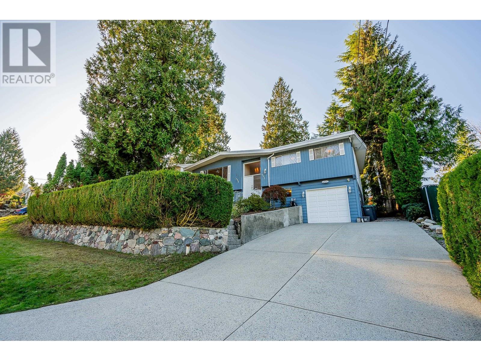 201 Clearview Drive, Port Moody, British Columbia  V3H 2S7 - Photo 39 - R2829616