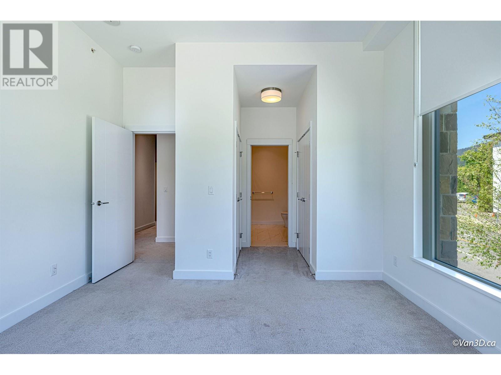 2769 Mountain Highway, North Vancouver, British Columbia  V7J 0B4 - Photo 12 - R2828128