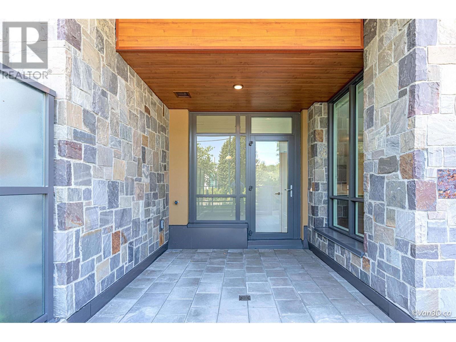 2769 Mountain Highway, North Vancouver, British Columbia  V7J 0B4 - Photo 29 - R2828128