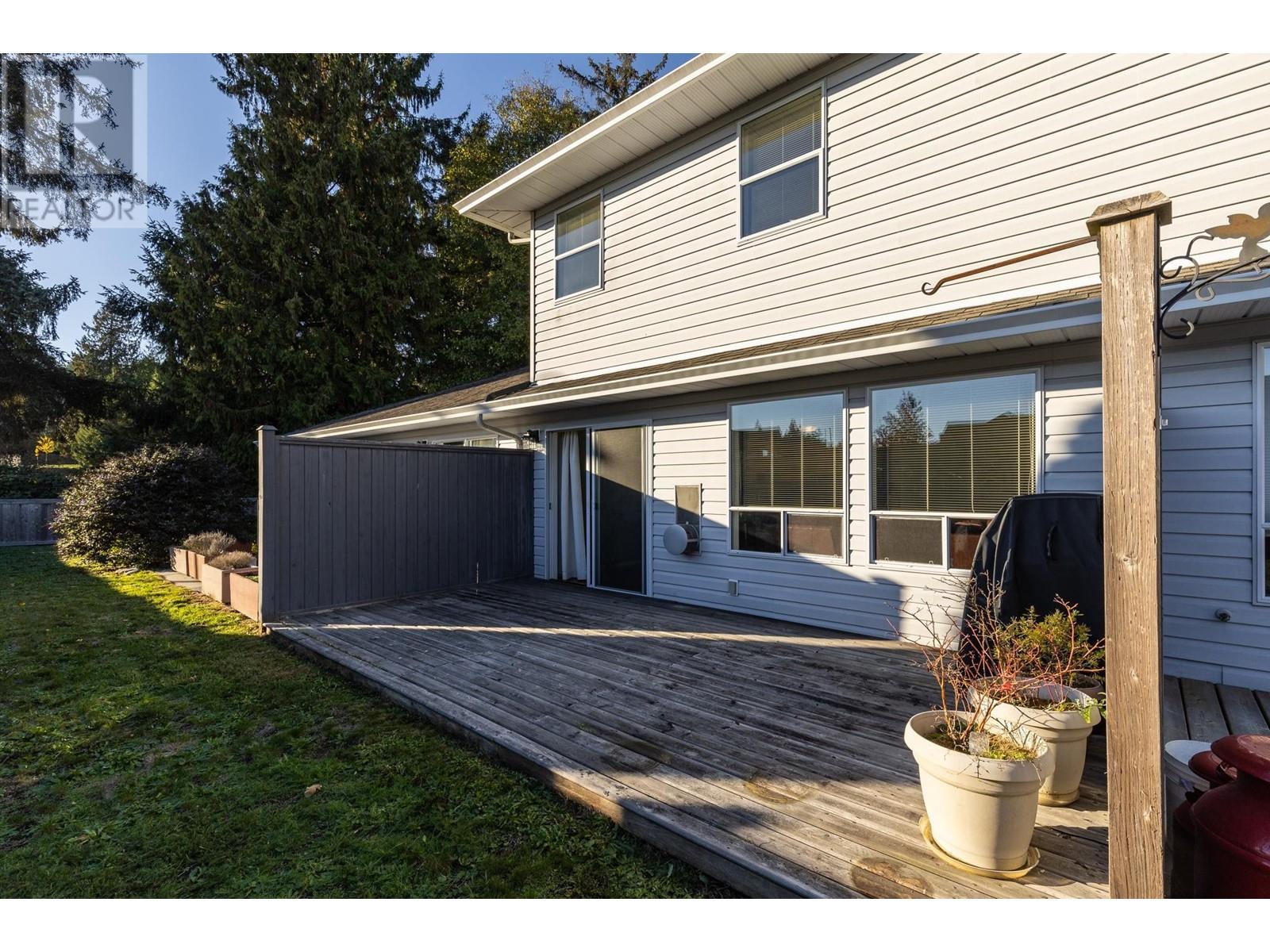 10 5706 Ebbtide Street, Sechelt, British Columbia  V7Z 0J4 - Photo 15 - R2829598