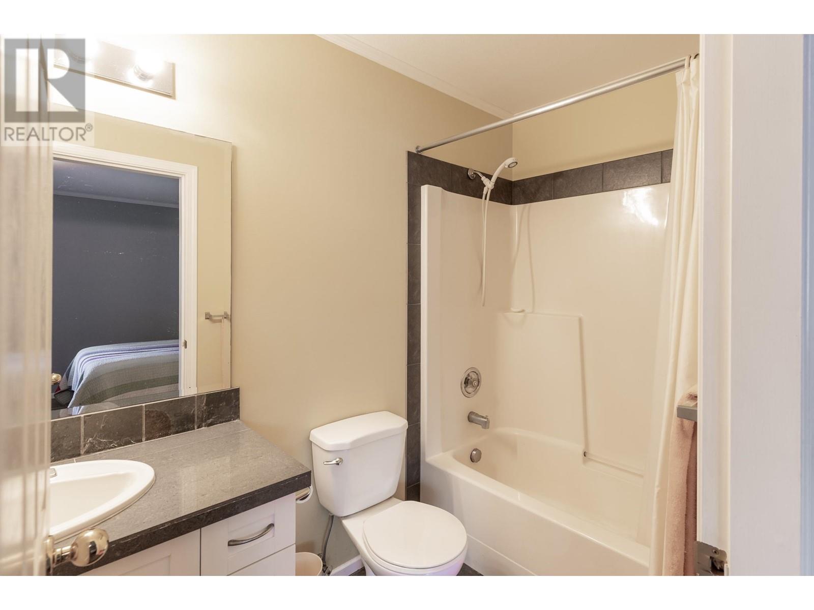 10 5706 Ebbtide Street, Sechelt, British Columbia  V7Z 0J4 - Photo 24 - R2829598