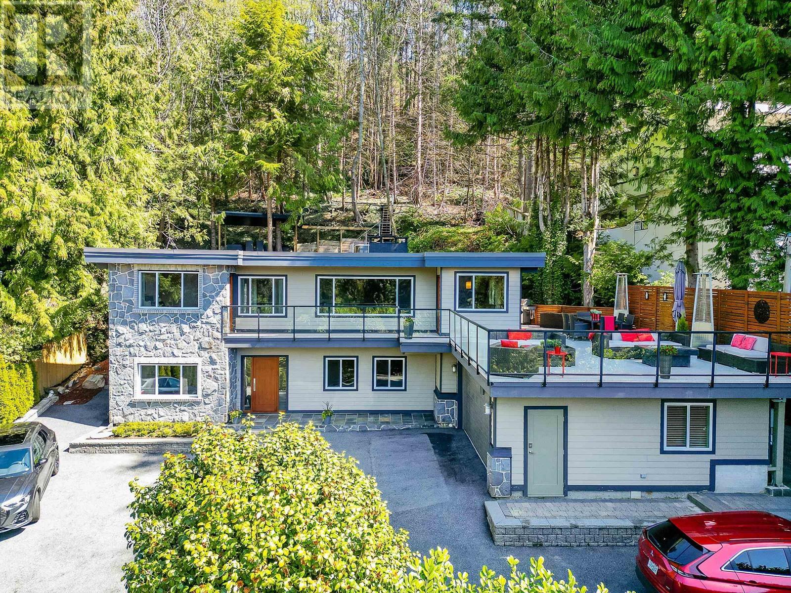 6091 Eagleridge Drive, West Vancouver, British Columbia  V7W 1W7 - Photo 3 - R2811802