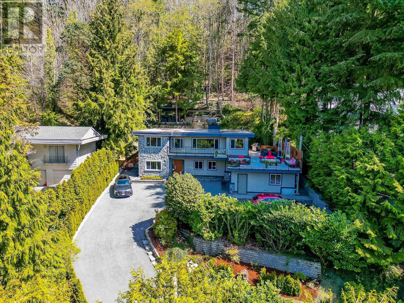 6091 Eagleridge Drive, West Vancouver, British Columbia  V7W 1W7 - Photo 2 - R2811802