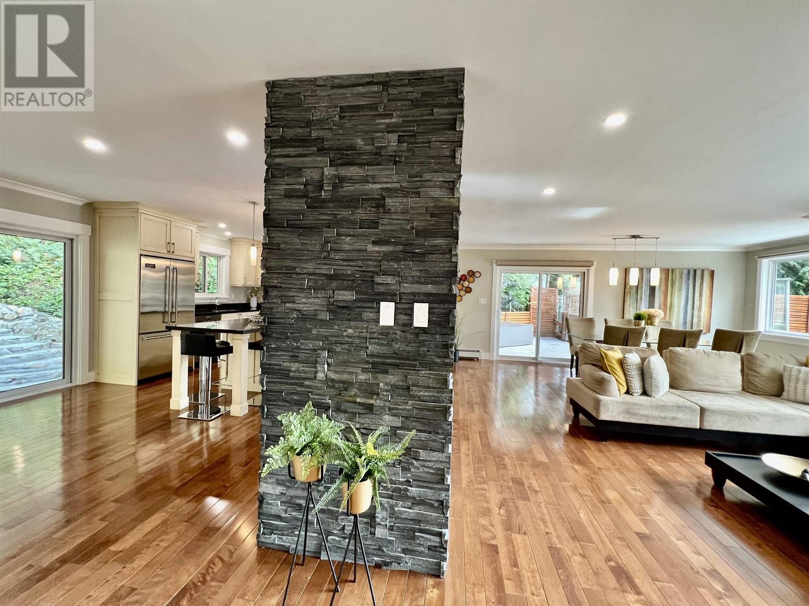 6091 Eagleridge Drive, West Vancouver, British Columbia  V7W 1W7 - Photo 10 - R2811802