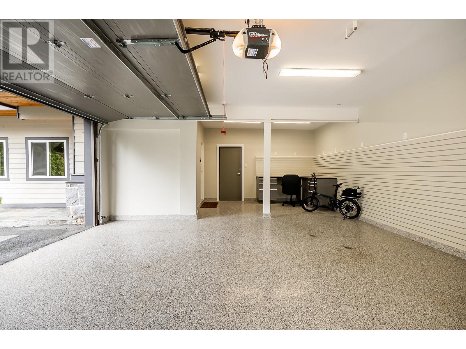6091 Eagleridge Drive, West Vancouver, British Columbia  V7W 1W7 - Photo 29 - R2811802