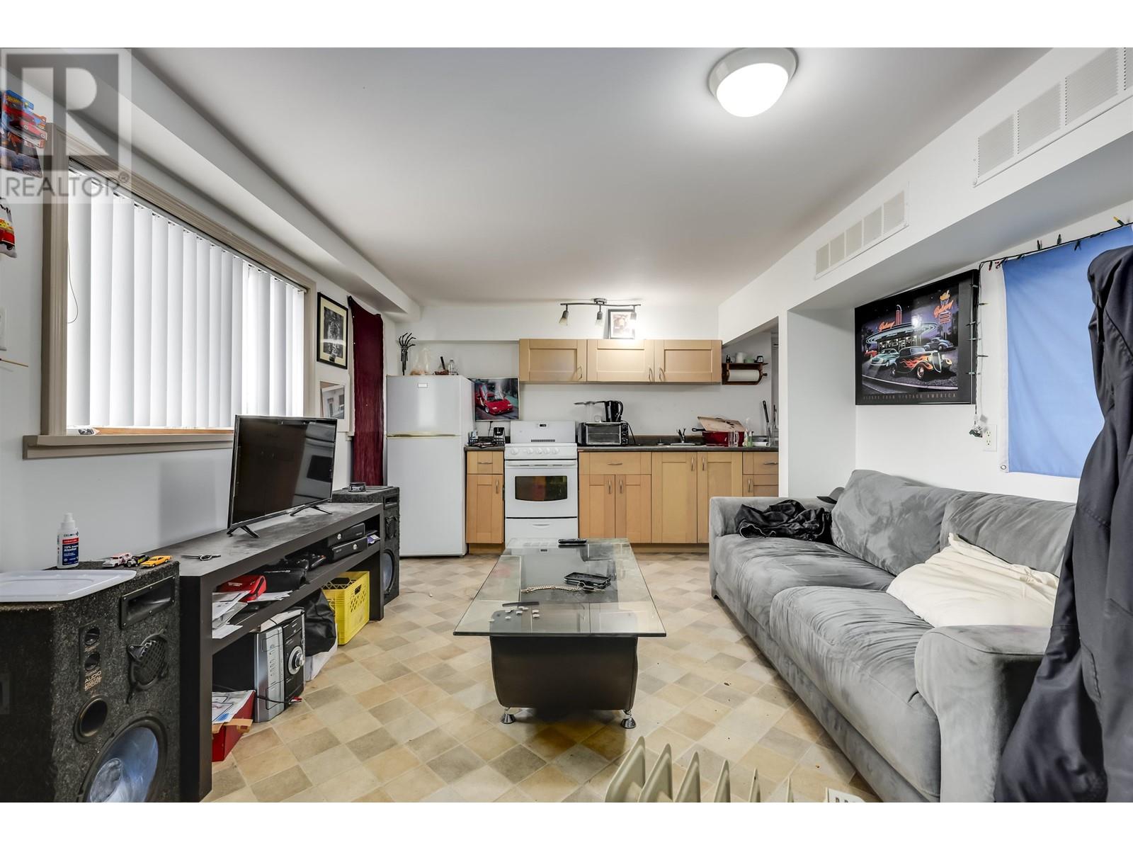 321 N Kootenay Street, Vancouver, British Columbia  V5K 3R4 - Photo 13 - R2825280
