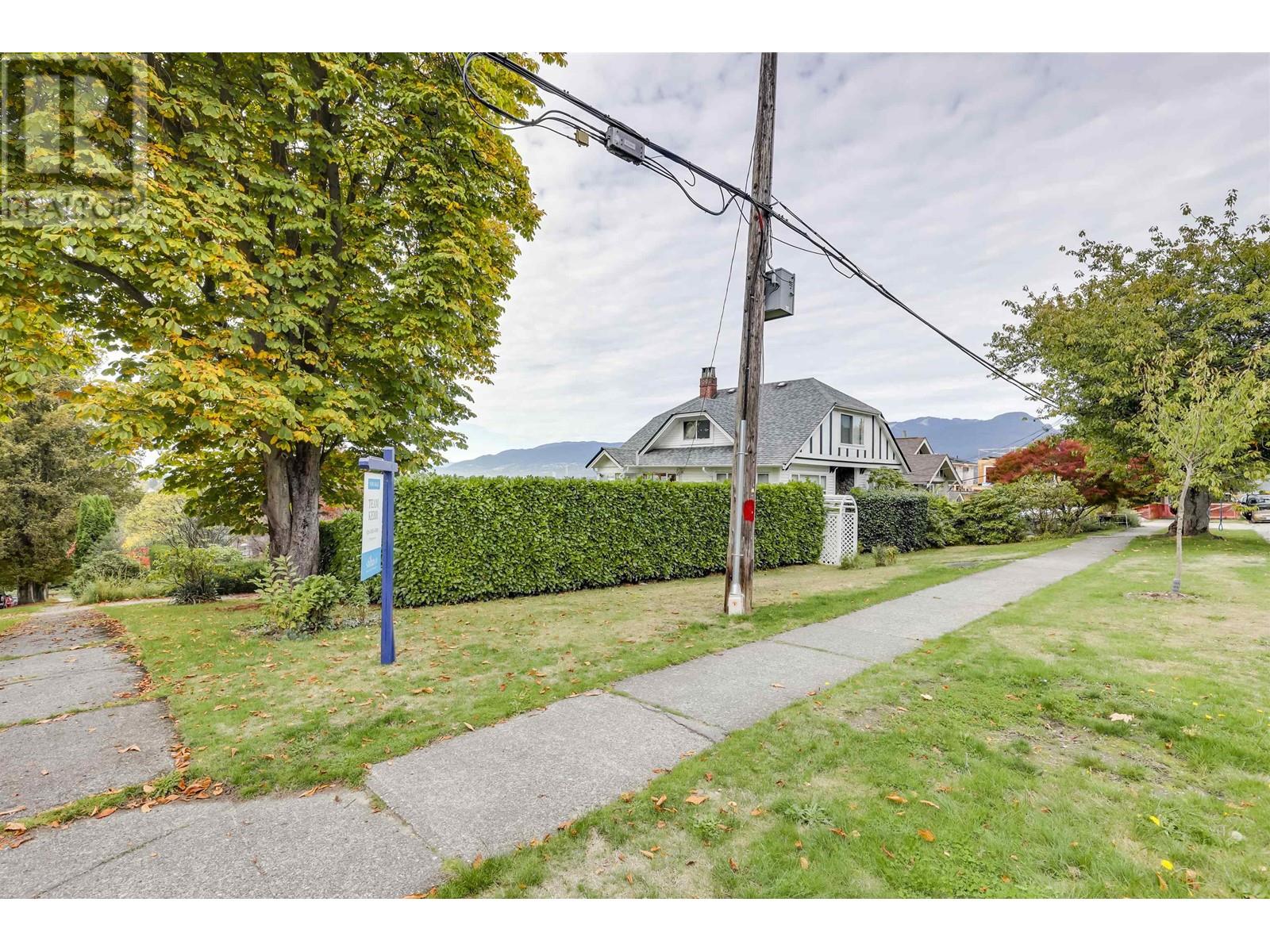 321 N Kootenay Street, Vancouver, British Columbia  V5K 3R4 - Photo 23 - R2825280