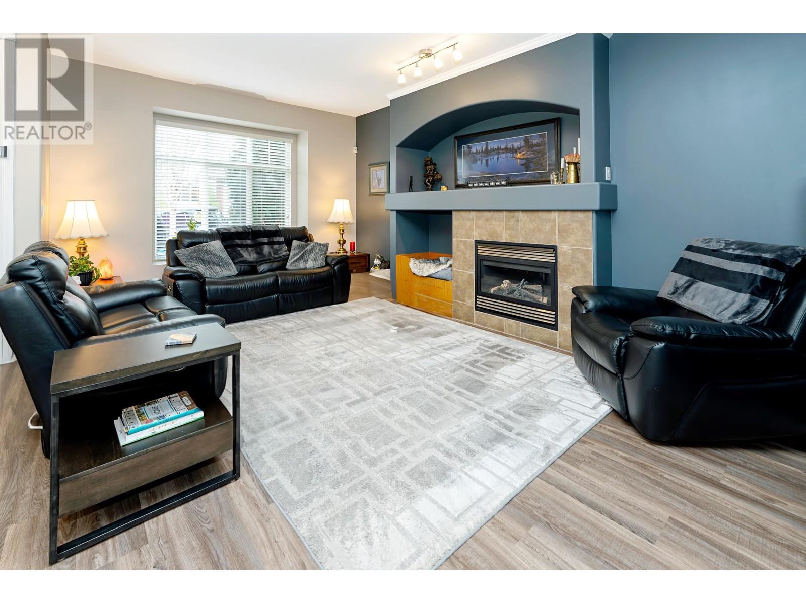 24374 102b Avenue, Maple Ridge, British Columbia  V2W 2E7 - Photo 6 - R2830062