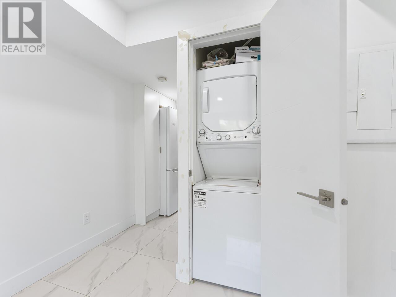625 W 15 Street, North Vancouver, British Columbia  V7R 1T1 - Photo 35 - R2825795