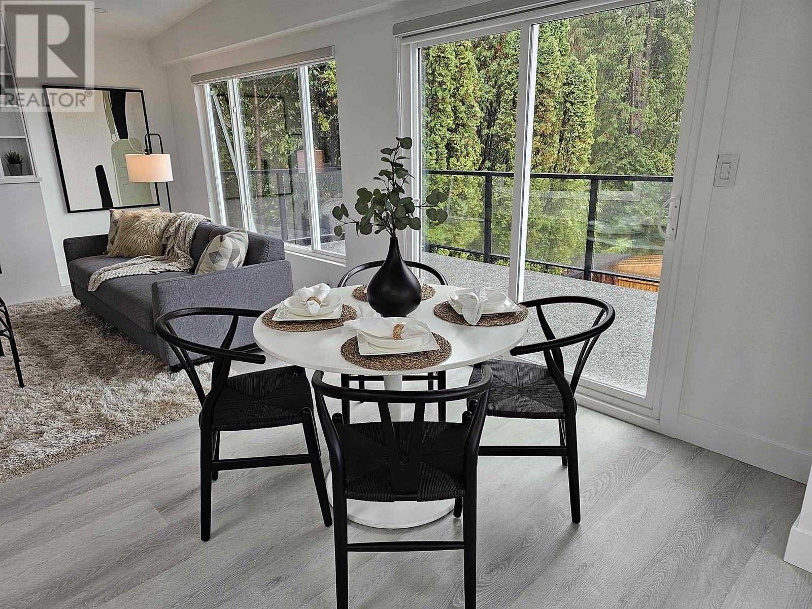 625 W 15 Street, North Vancouver, British Columbia  V7R 1T1 - Photo 7 - R2825795