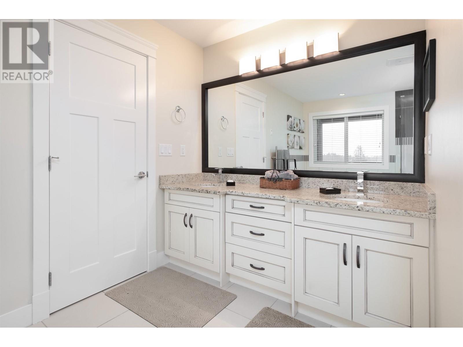 3462 Gislason Avenue, Coquitlam, British Columbia  V3B 3H7 - Photo 20 - R2826076