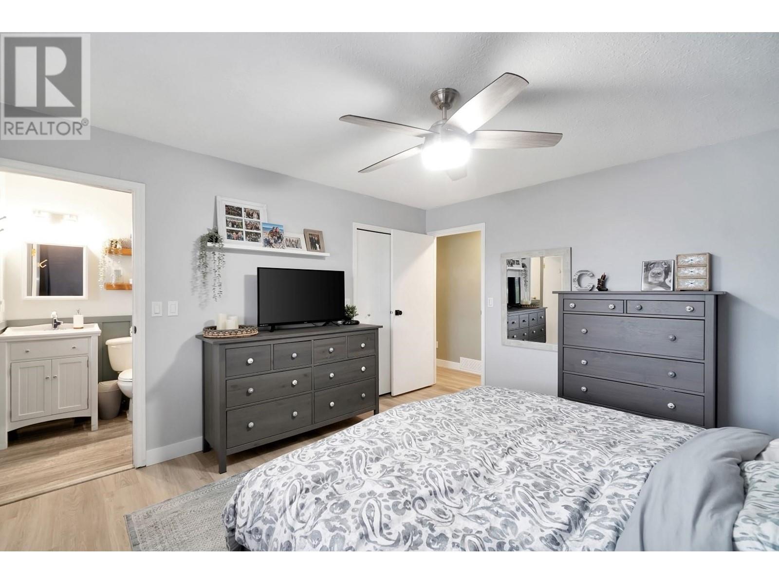 23405 Sandpiper Avenue, Maple Ridge, British Columbia  V2X 9M3 - Photo 18 - R2830033