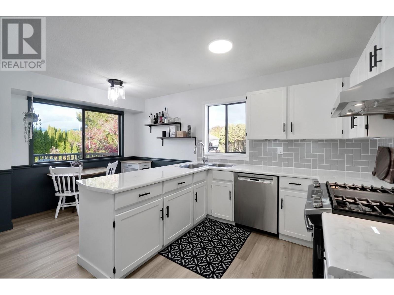 23405 Sandpiper Avenue, Maple Ridge, British Columbia  V2X 9M3 - Photo 11 - R2830033