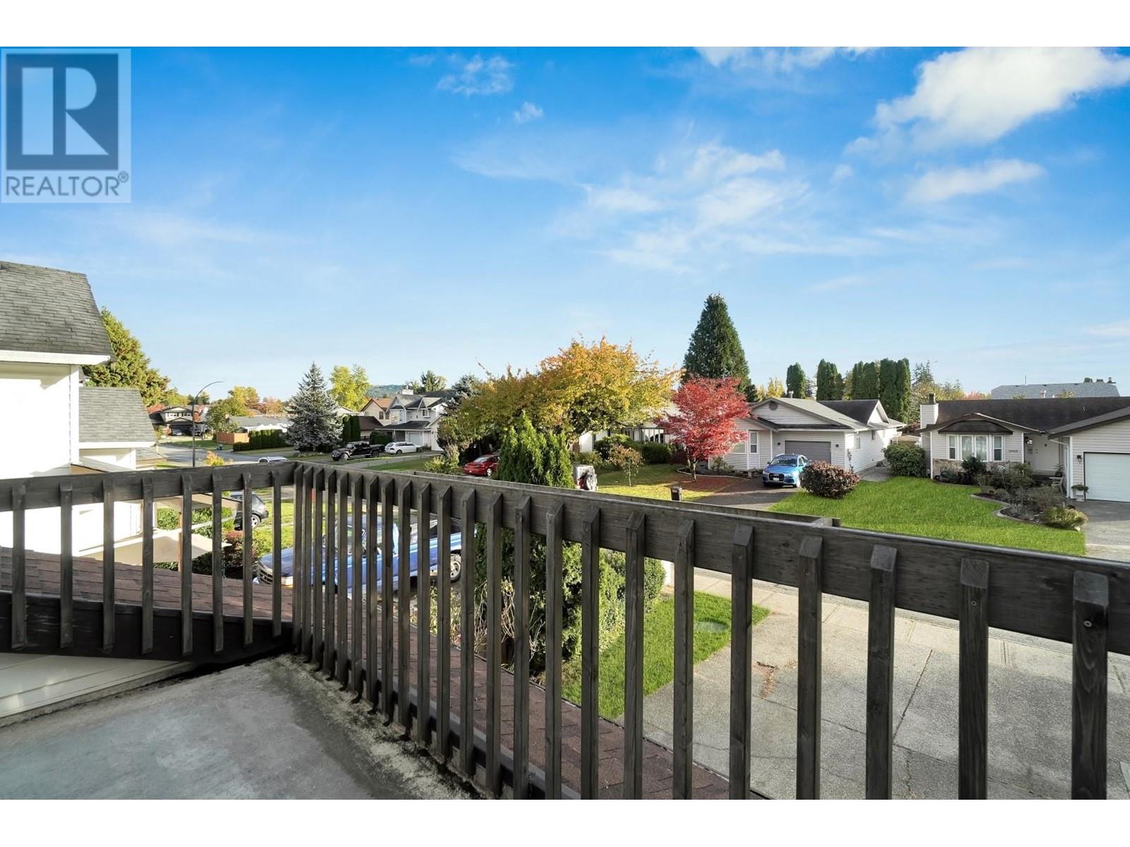 23405 Sandpiper Avenue, Maple Ridge, British Columbia  V2X 9M3 - Photo 5 - R2830033