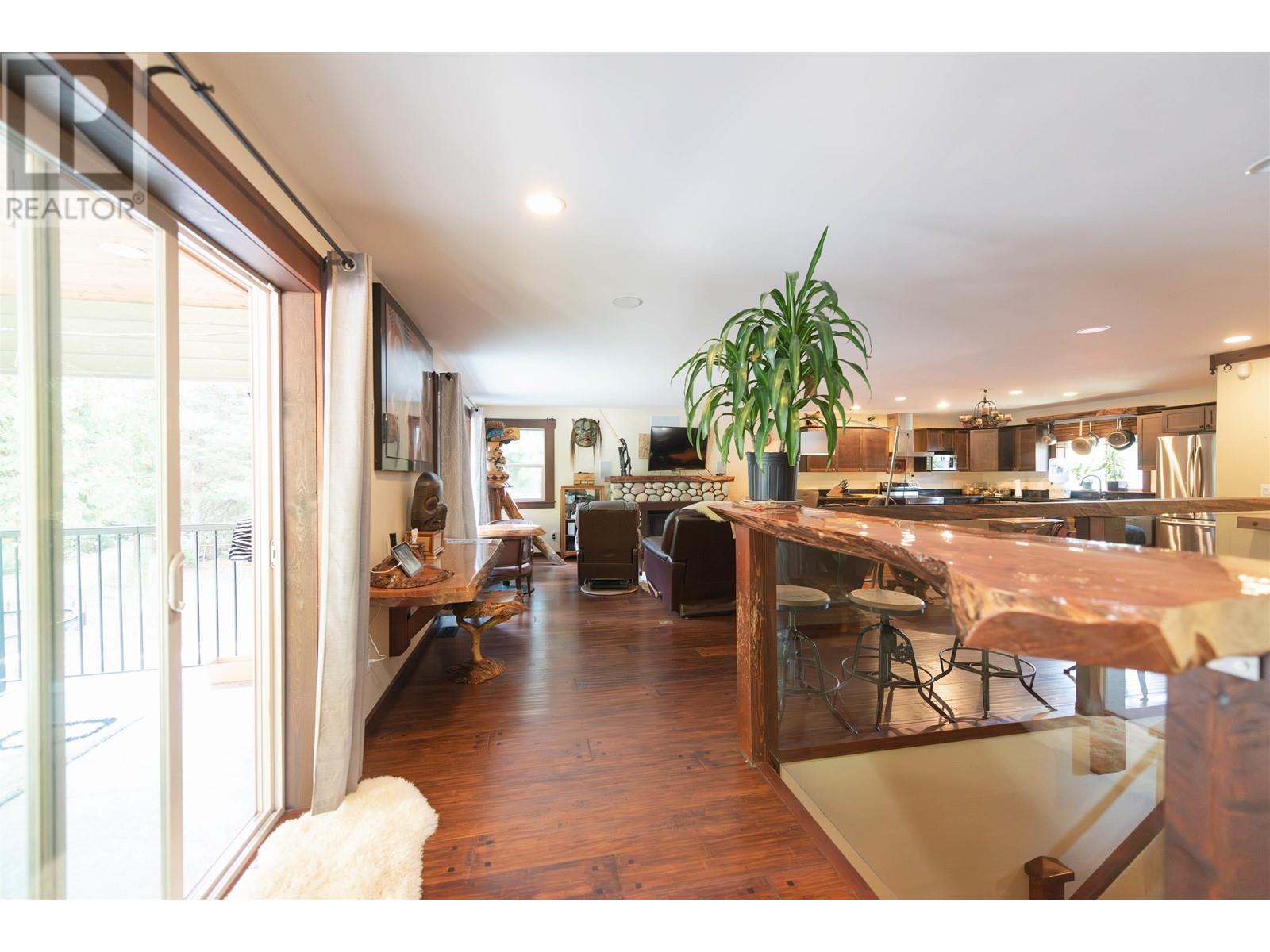 4458 Hazelnut Lane, Sechelt, British Columbia  V7Z 0B1 - Photo 20 - R2821387