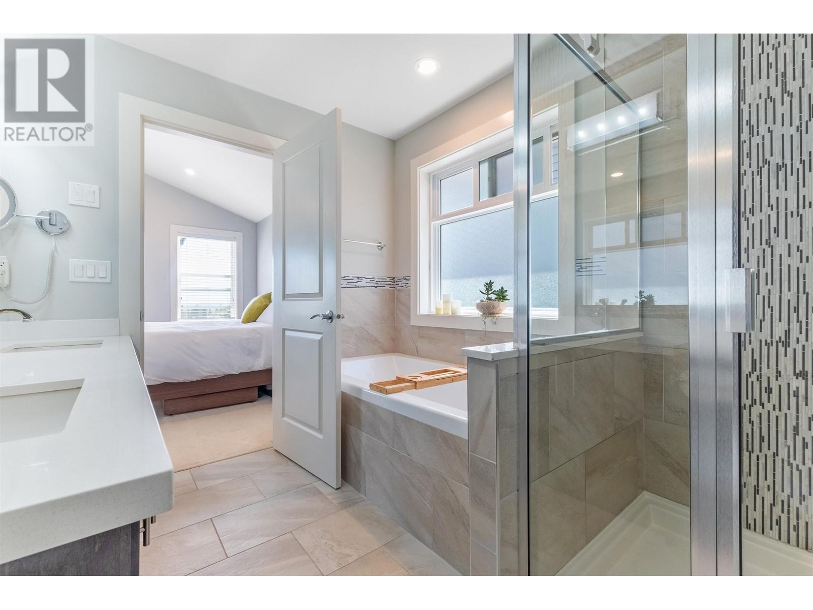 3430 Gislason Avenue, Coquitlam, British Columbia  V3B 3H7 - Photo 22 - R2797969