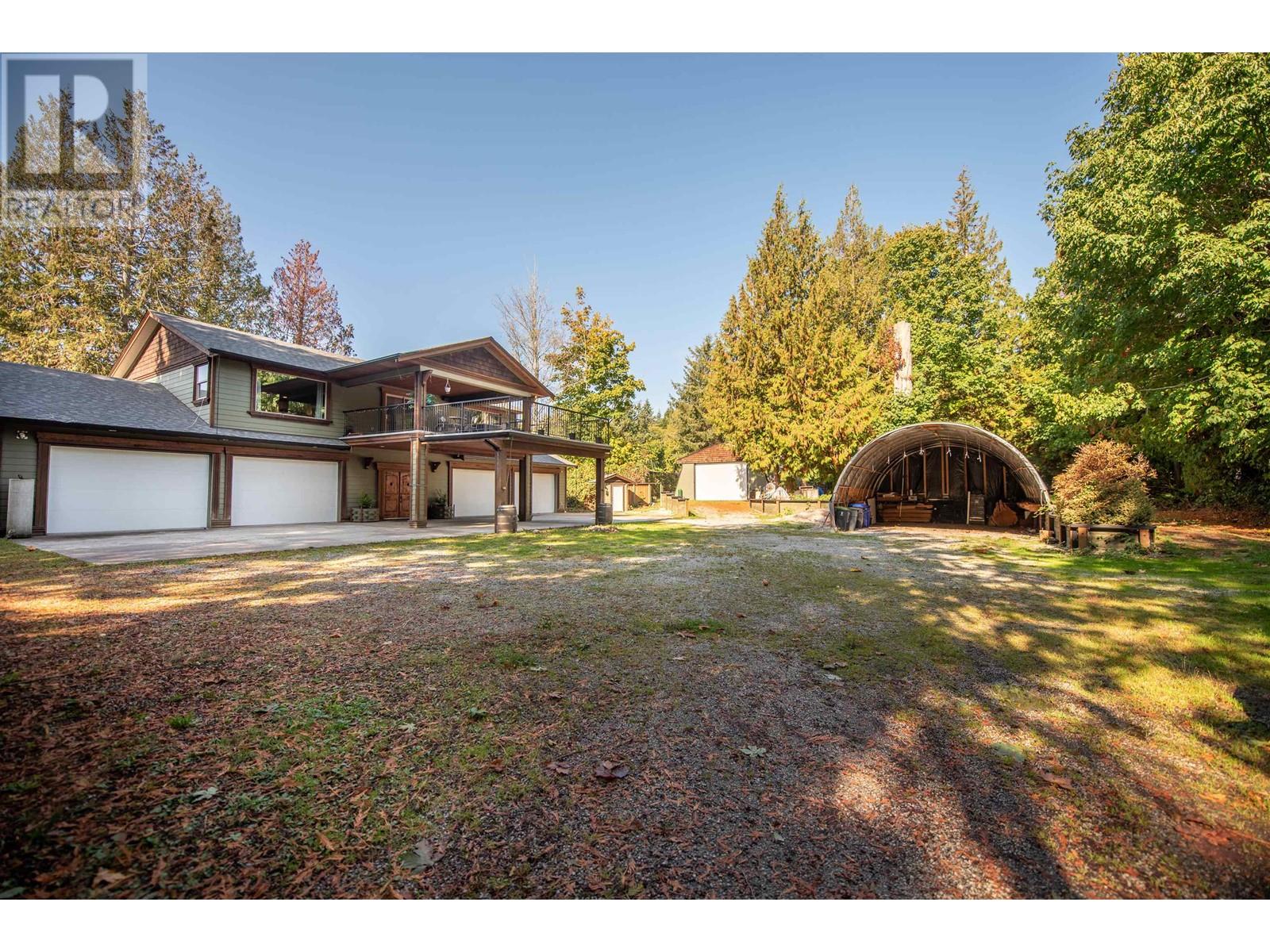 4458 Hazelnut Lane, Sechelt, British Columbia  V7Z 0B1 - Photo 2 - R2821387