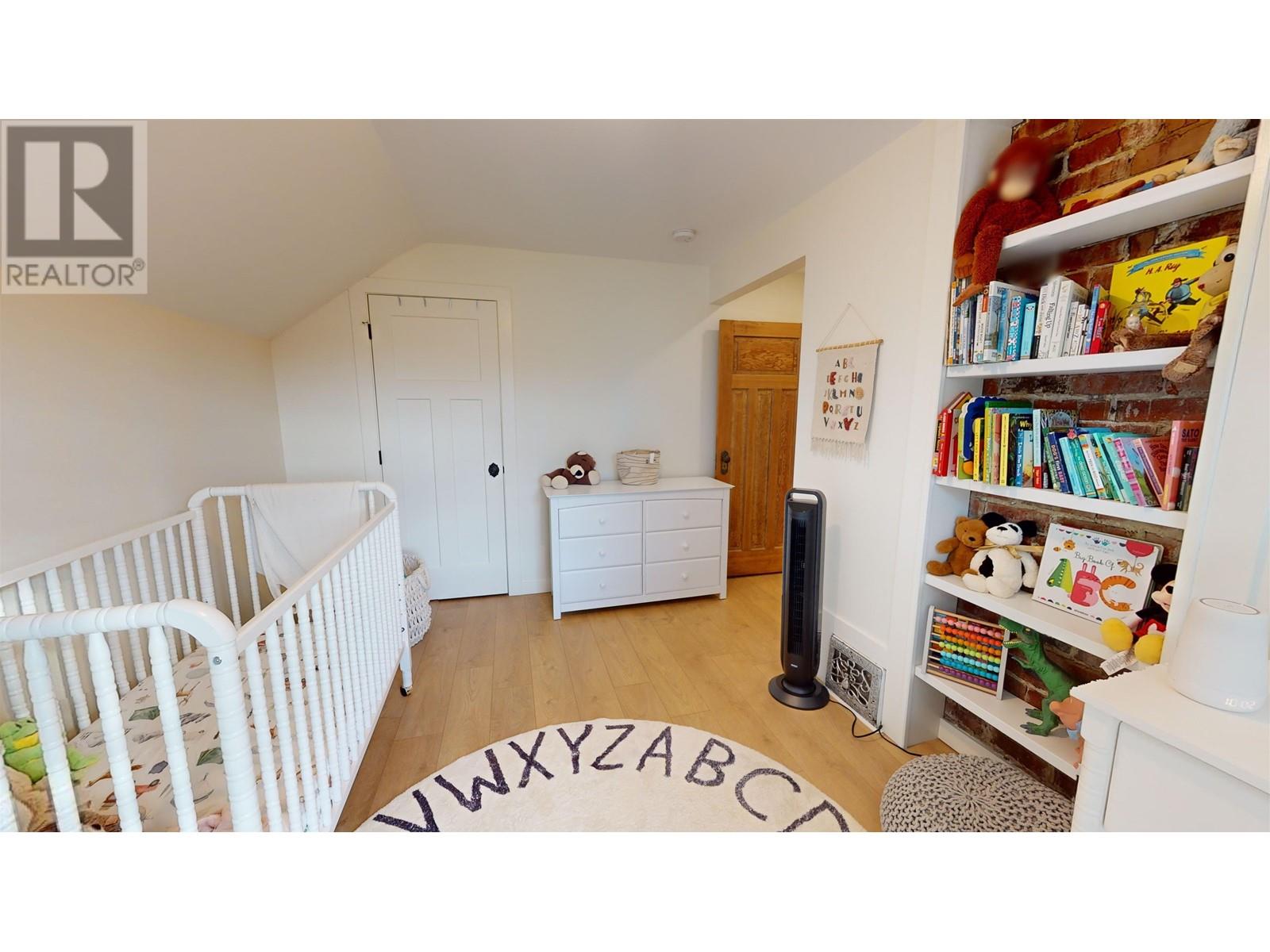 144 E 24th Avenue, Vancouver, British Columbia  V5V 1Z4 - Photo 13 - R2830257