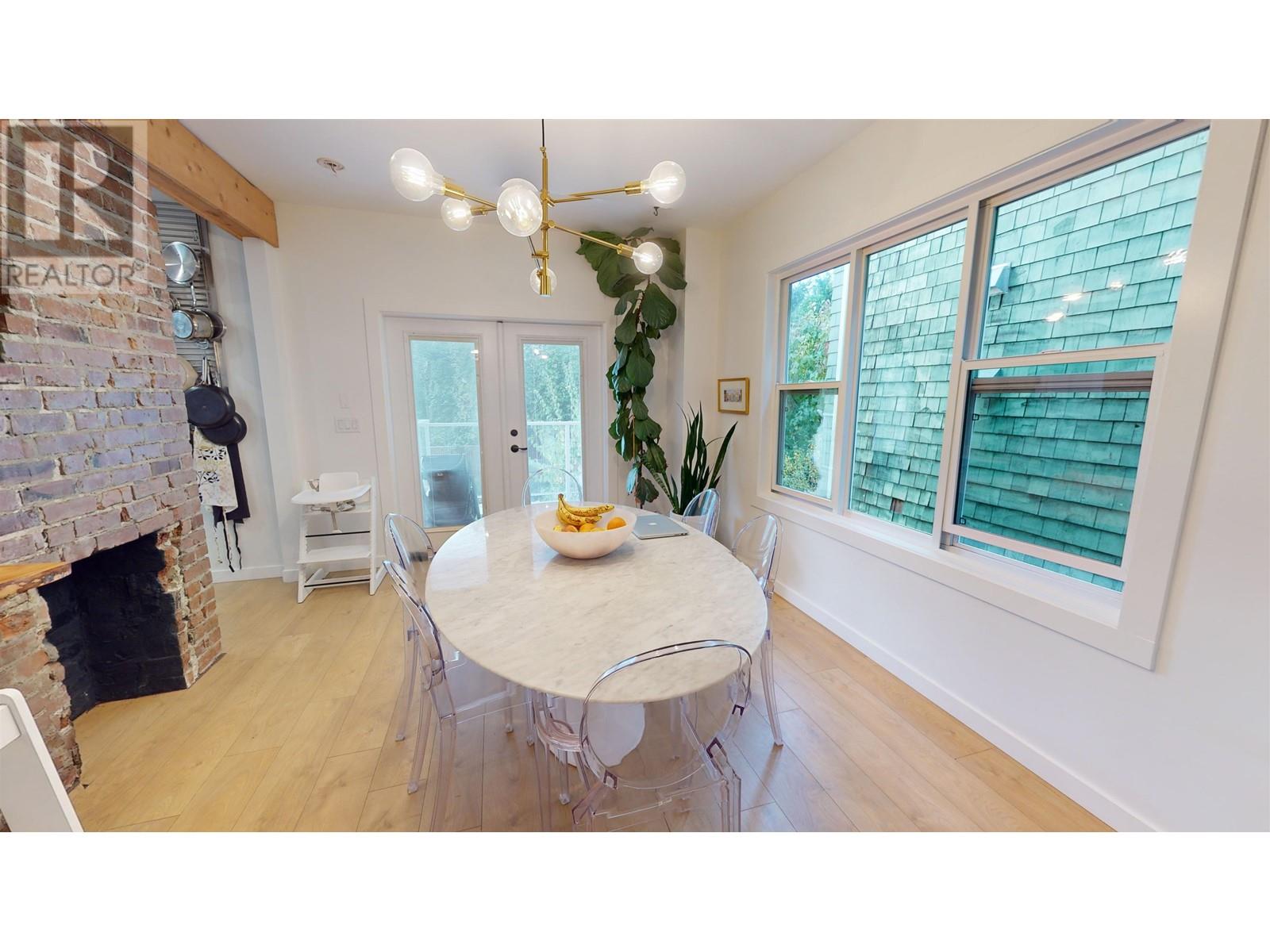 144 E 24th Avenue, Vancouver, British Columbia  V5V 1Z4 - Photo 4 - R2830257
