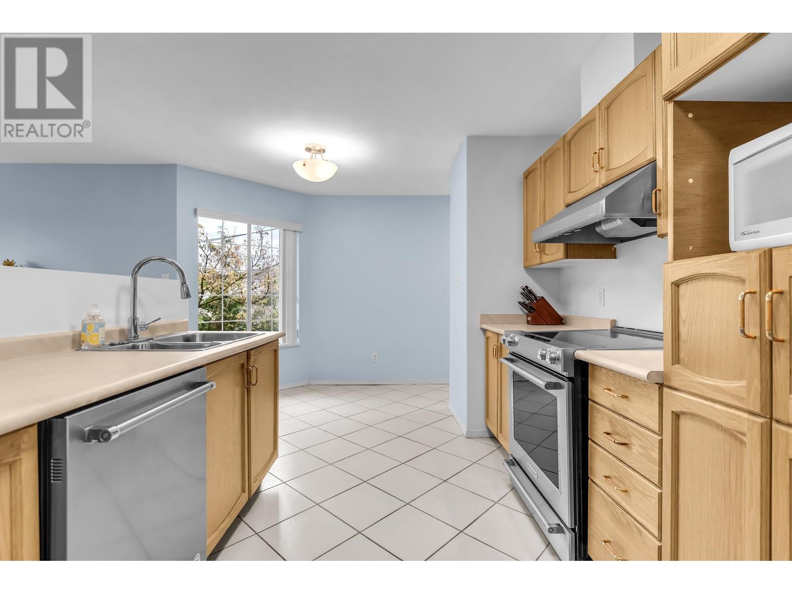 33 11502 Burnett Street, Maple Ridge, British Columbia  V2X 0Y2 - Photo 5 - R2827448