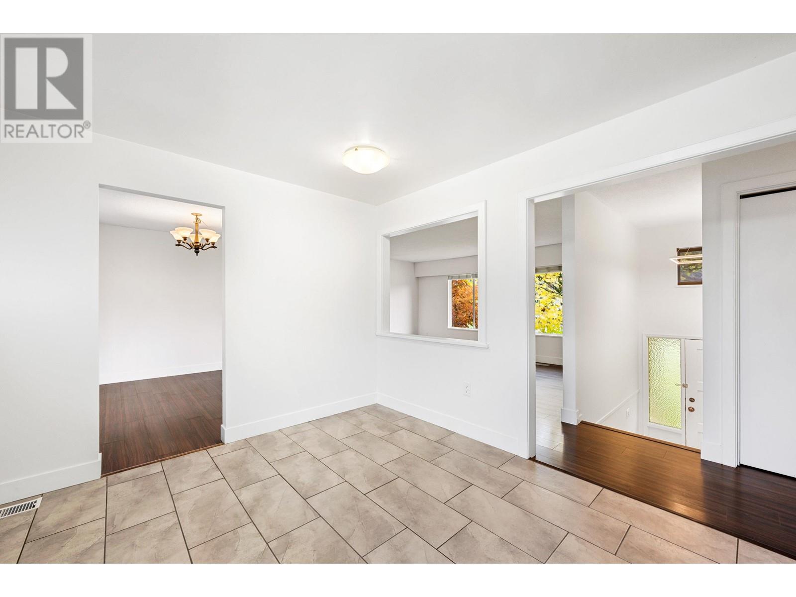 22773 Reid Avenue, Maple Ridge, British Columbia  V2X 4G7 - Photo 5 - R2830177