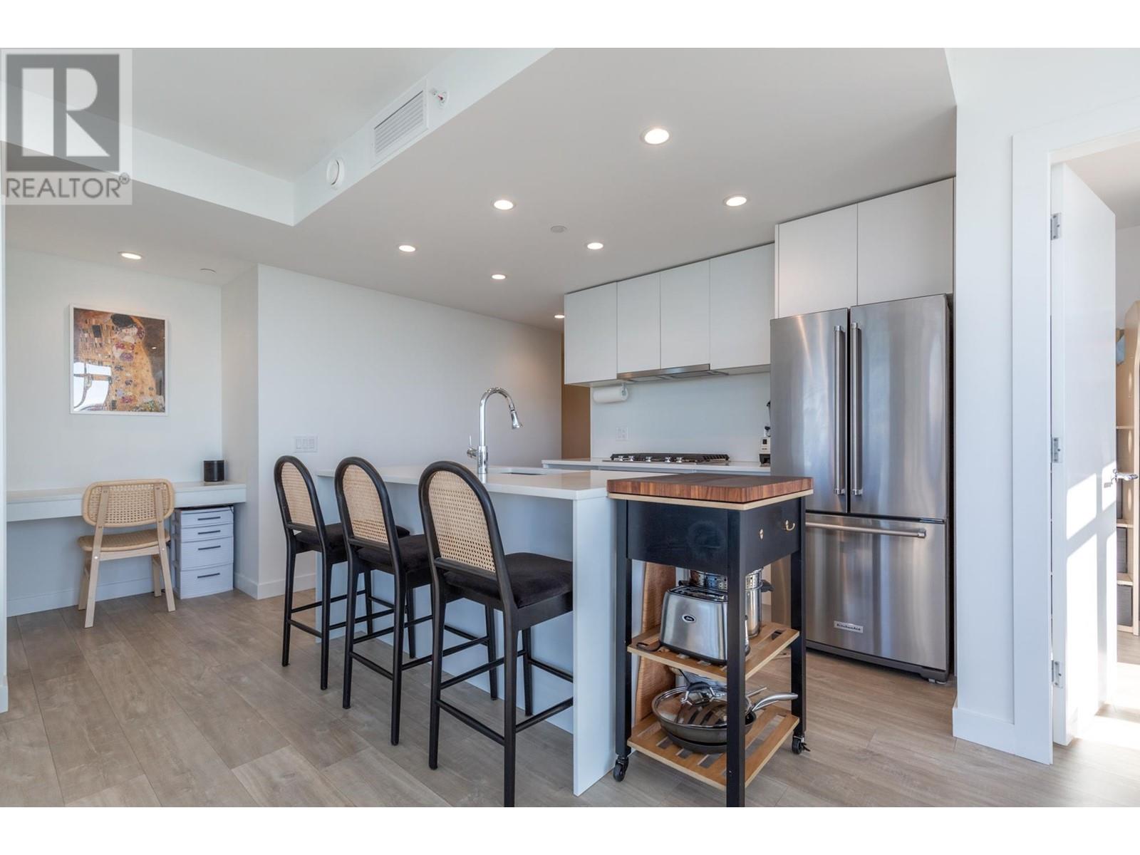 2807 657 Whiting Way, Coquitlam, British Columbia  V3J 0J6 - Photo 5 - R2830081