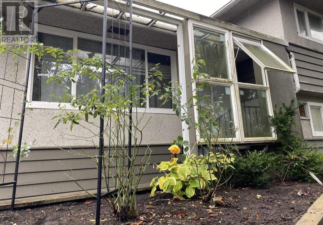 8520 ODLIN CRESCENT, richmond, British Columbia