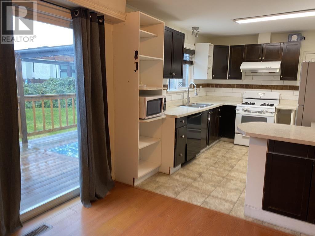 8520 Odlin Crescent, Richmond, British Columbia  V6X 1E8 - Photo 3 - R2823120