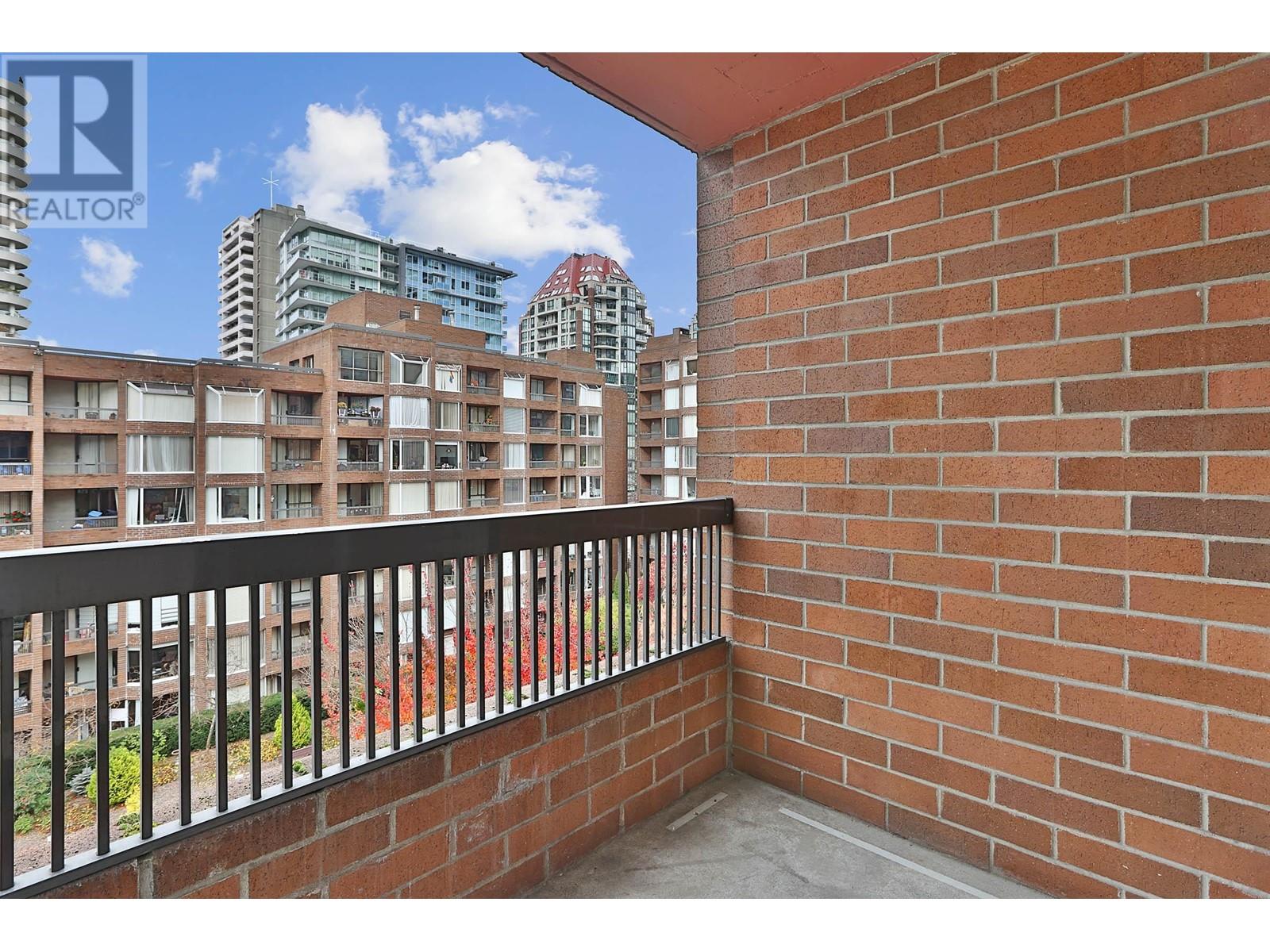 717 1333 Hornby Street, Vancouver, British Columbia  V6Z 2C1 - Photo 8 - R2786866