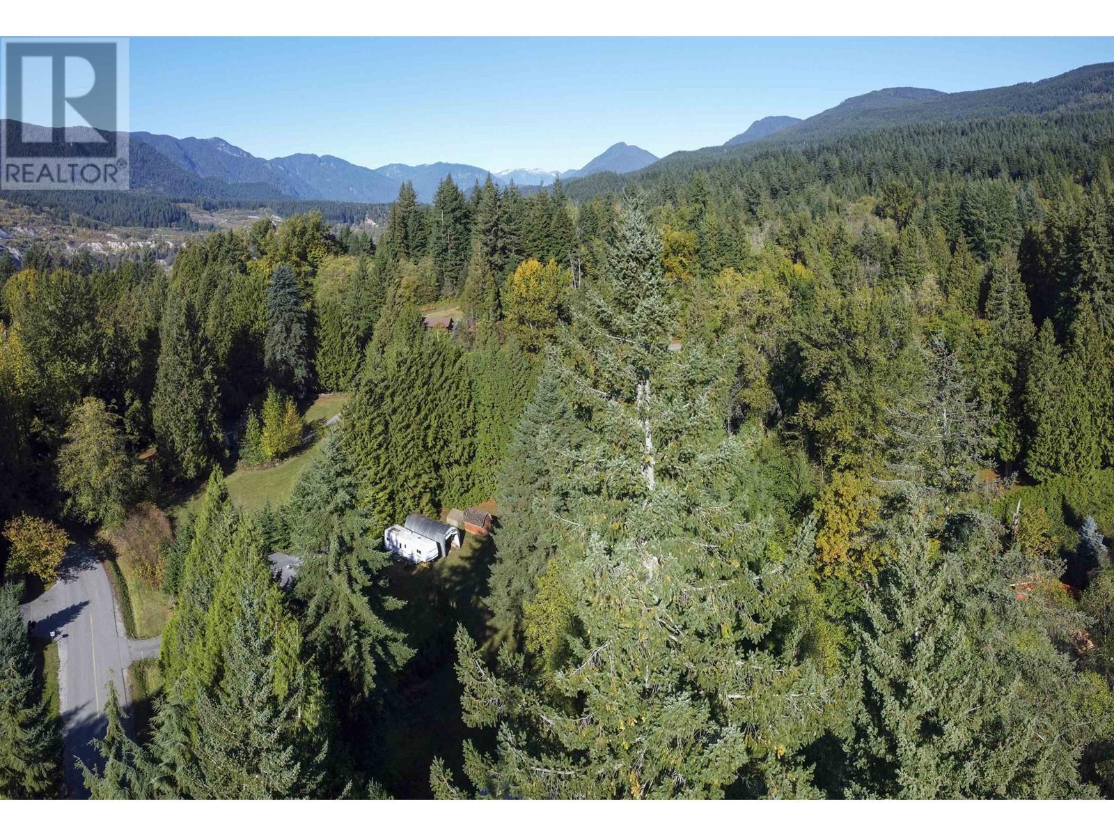 3307 Coy Avenue, Coquitlam, British Columbia  V3E 3H3 - Photo 20 - R2829350