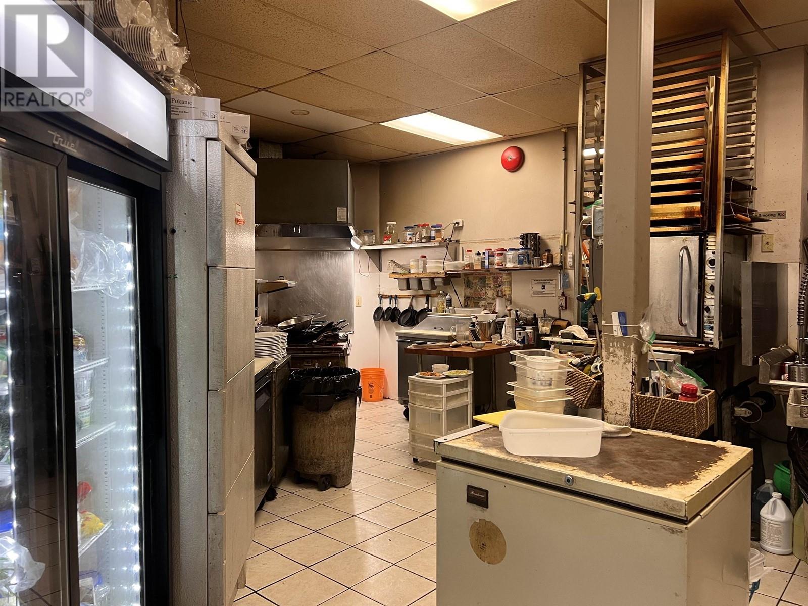 92929 Confidential Street, Port Moody, British Columbia  V3H 4T4 - Photo 2 - C8055447