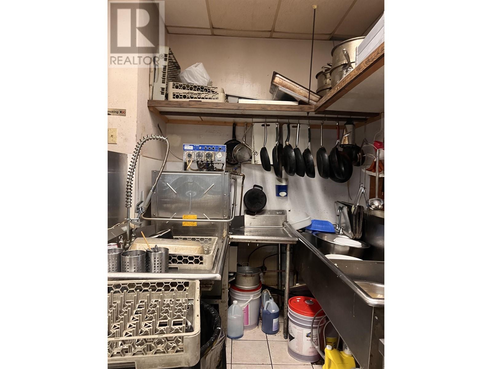 92929 Confidential Street, Port Moody, British Columbia  V3H 4T4 - Photo 4 - C8055447