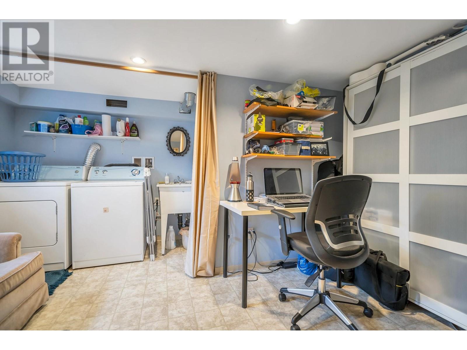 5760 Wales Street, Vancouver, British Columbia  V5R 3N4 - Photo 25 - R2828676