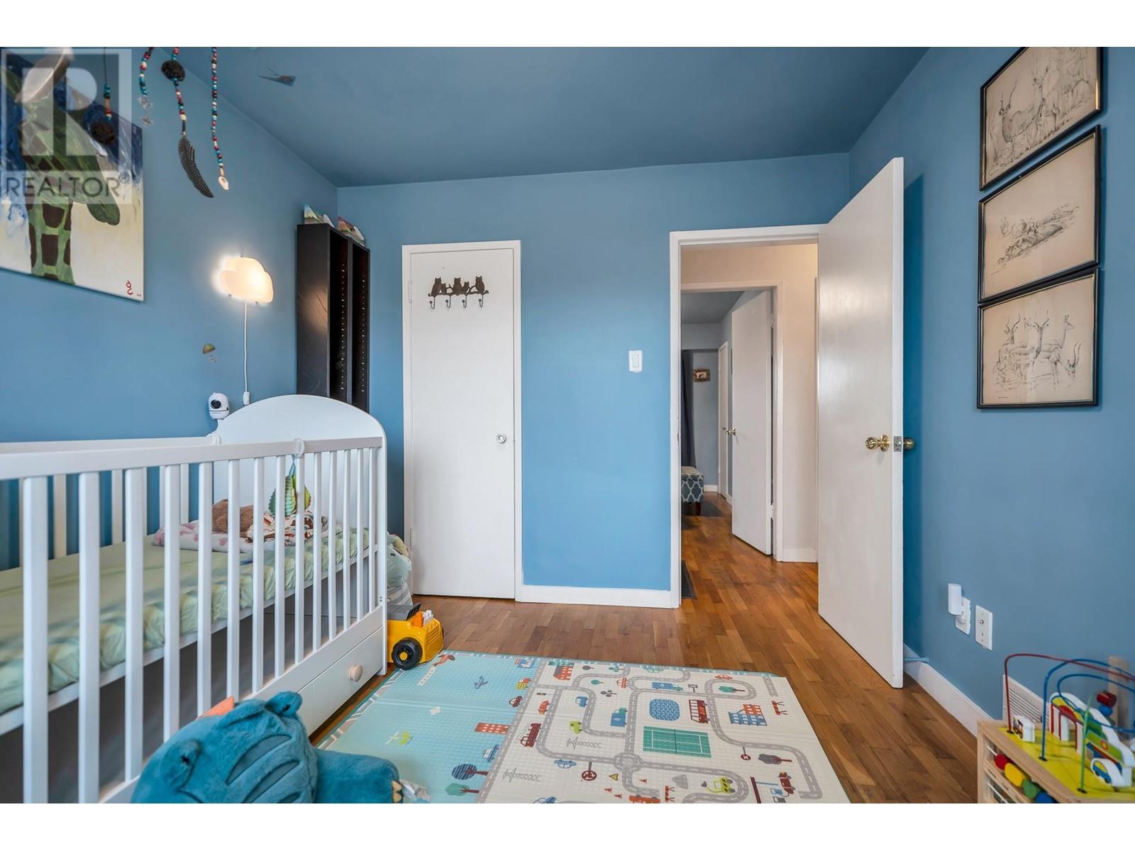 5760 Wales Street, Vancouver, British Columbia  V5R 3N4 - Photo 18 - R2828676