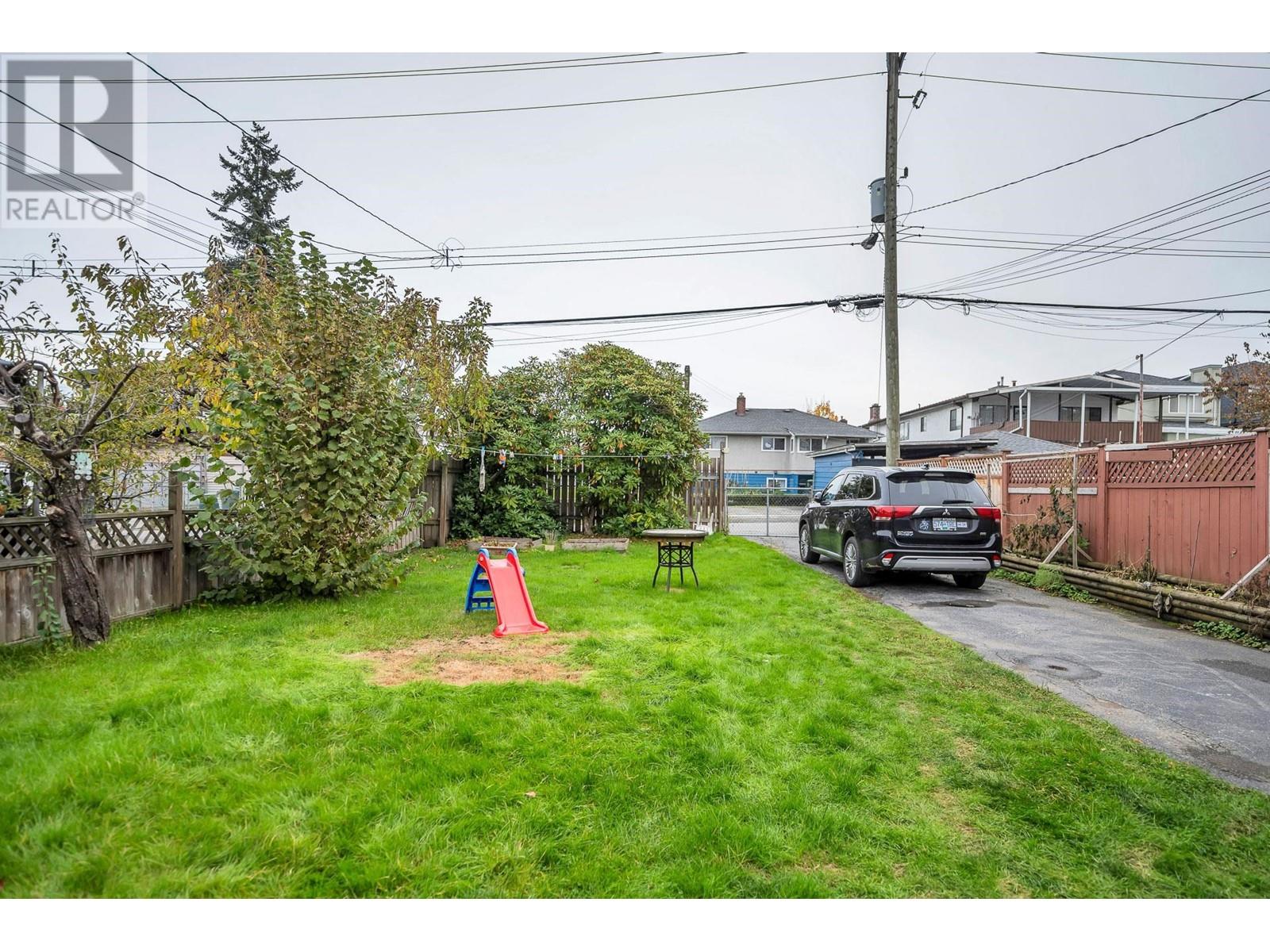5760 Wales Street, Vancouver, British Columbia  V5R 3N4 - Photo 29 - R2828676