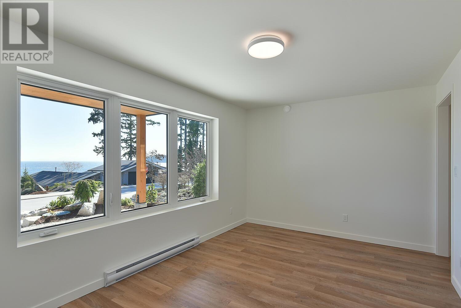 6034 Silverstone Lane, Sechelt, British Columbia  V7Z 0T8 - Photo 34 - R2805778