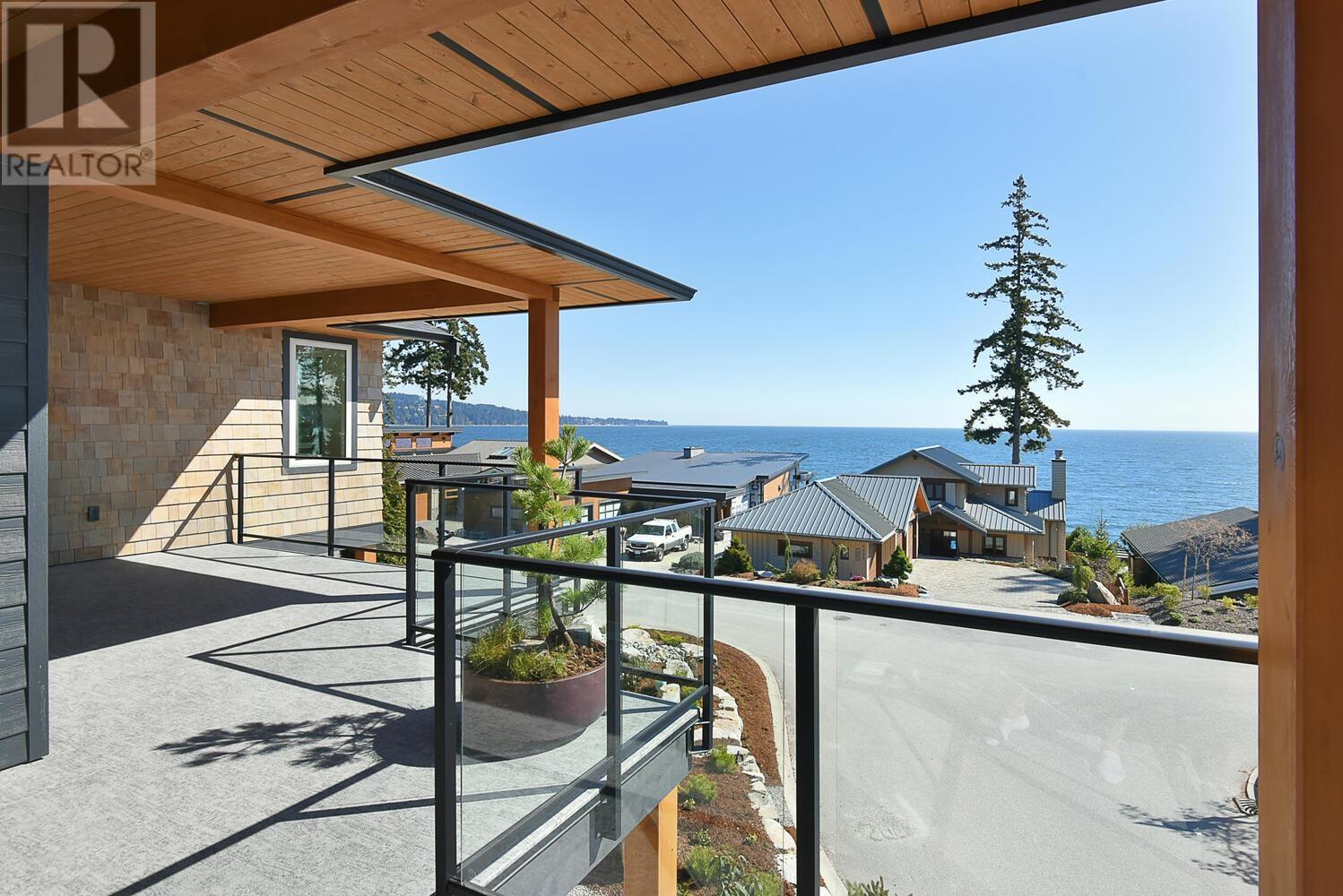 6034 Silverstone Lane, Sechelt, British Columbia  V7Z 0T8 - Photo 17 - R2805778