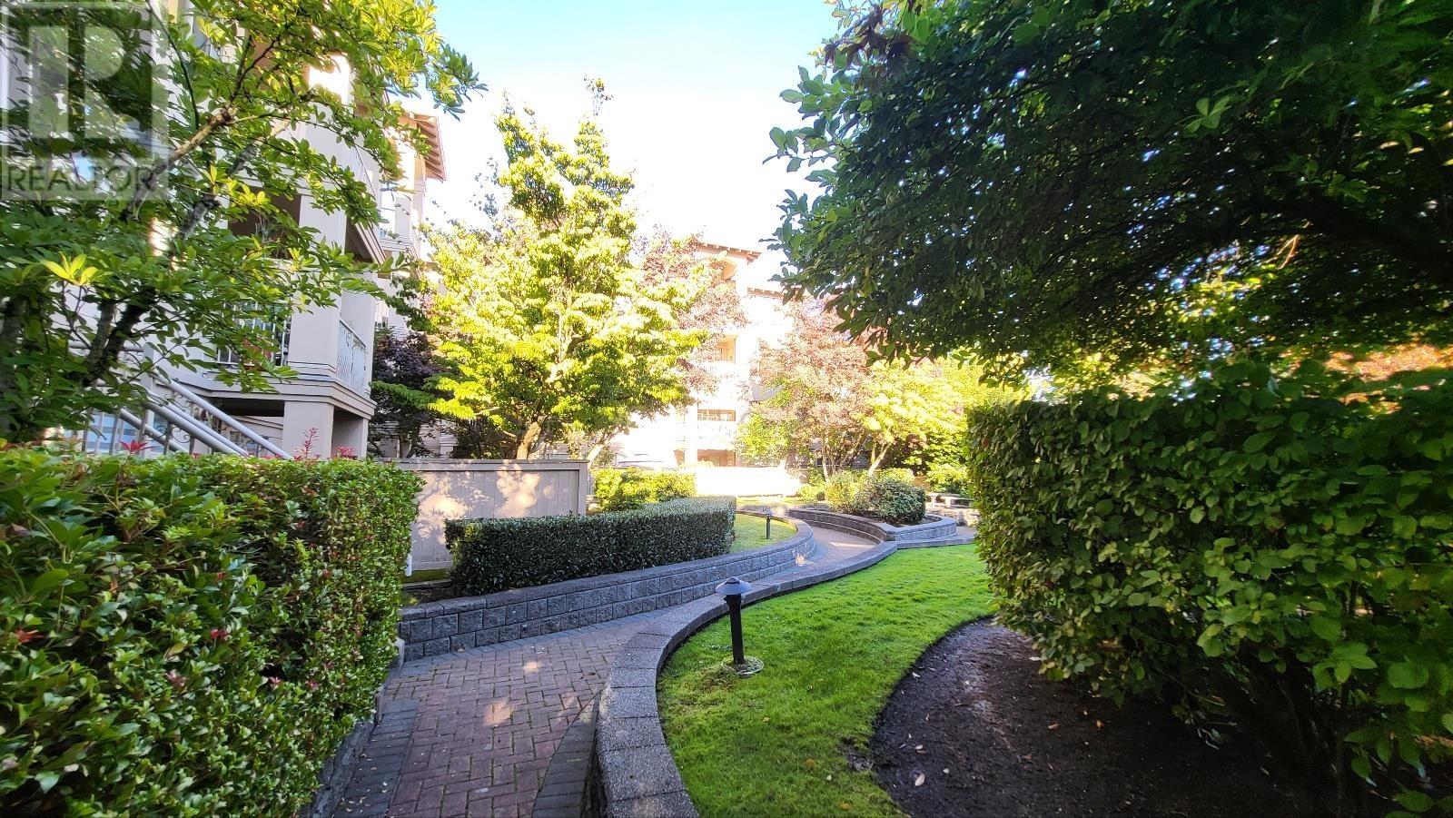 408 3176 Plateau Boulevard, Coquitlam, British Columbia  V3E 3J2 - Photo 4 - R2829796