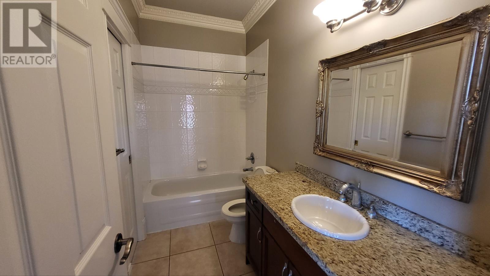 408 3176 Plateau Boulevard, Coquitlam, British Columbia  V3E 3J2 - Photo 25 - R2829796