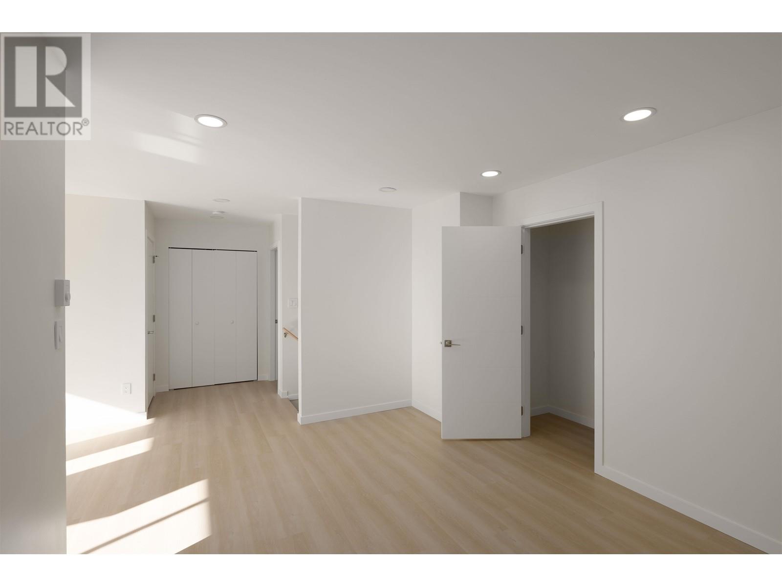 1192 Axen Road, Squamish, British Columbia  V0N 1H0 - Photo 9 - R2828207