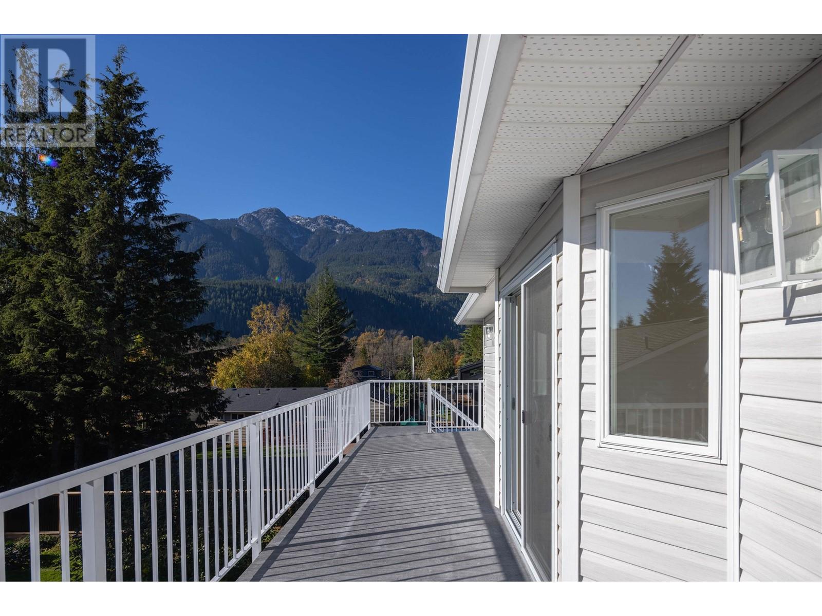1192 AXEN ROAD, squamish, British Columbia
