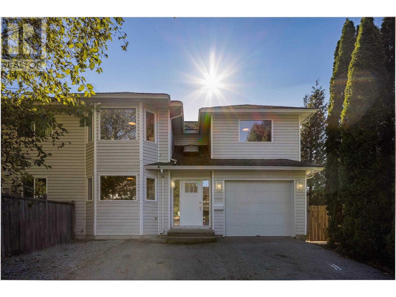 1192 Axen Road, Squamish, British Columbia  V0N 1H0 - Photo 2 - R2828207