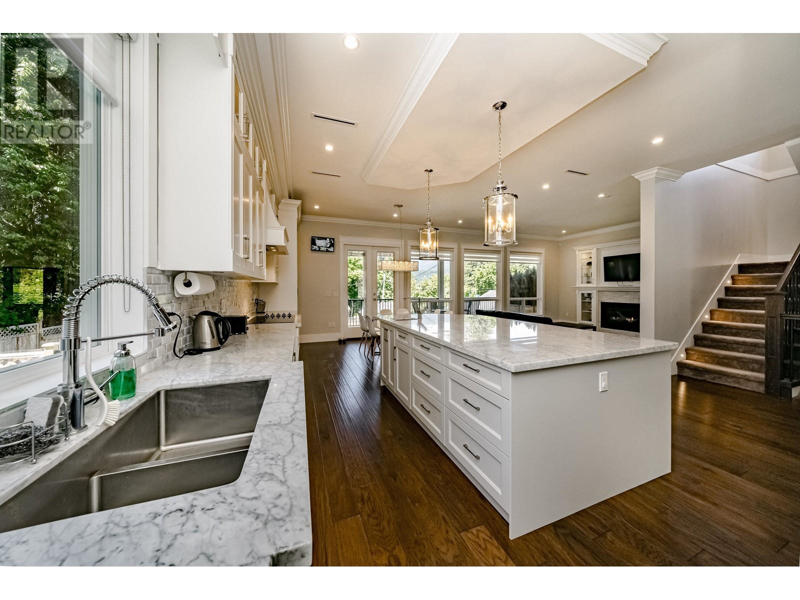 2106 St George Street, Port Moody, British Columbia  V3H 2E9 - Photo 13 - R2830331
