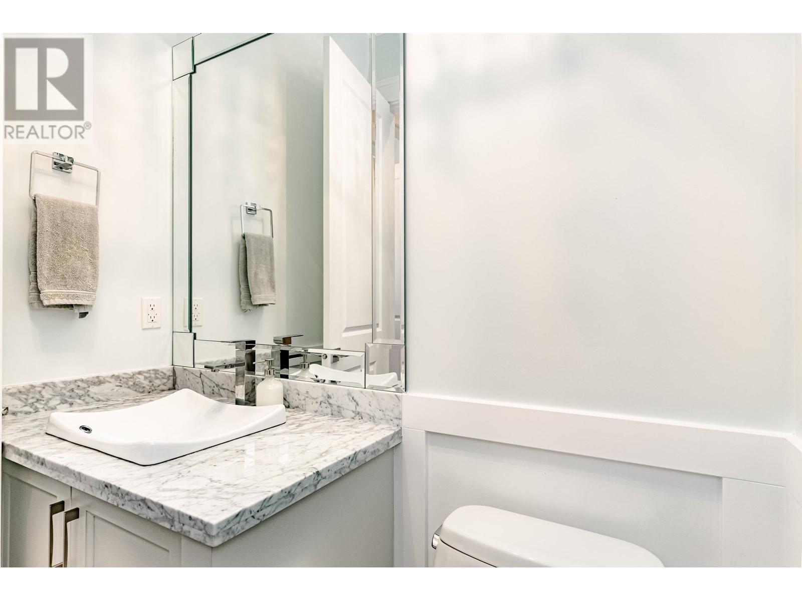 2106 St George Street, Port Moody, British Columbia  V3H 2E9 - Photo 15 - R2830331