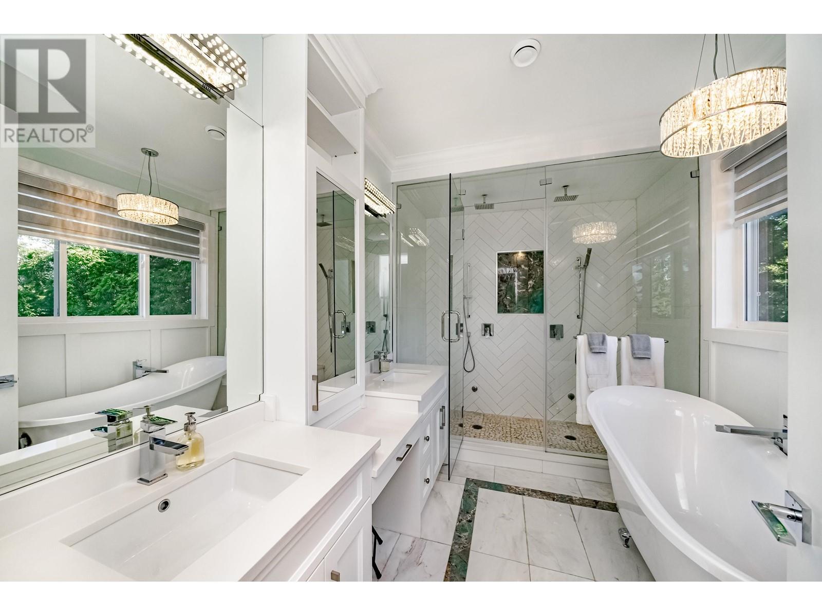 2106 St George Street, Port Moody, British Columbia  V3H 2E9 - Photo 27 - R2830331