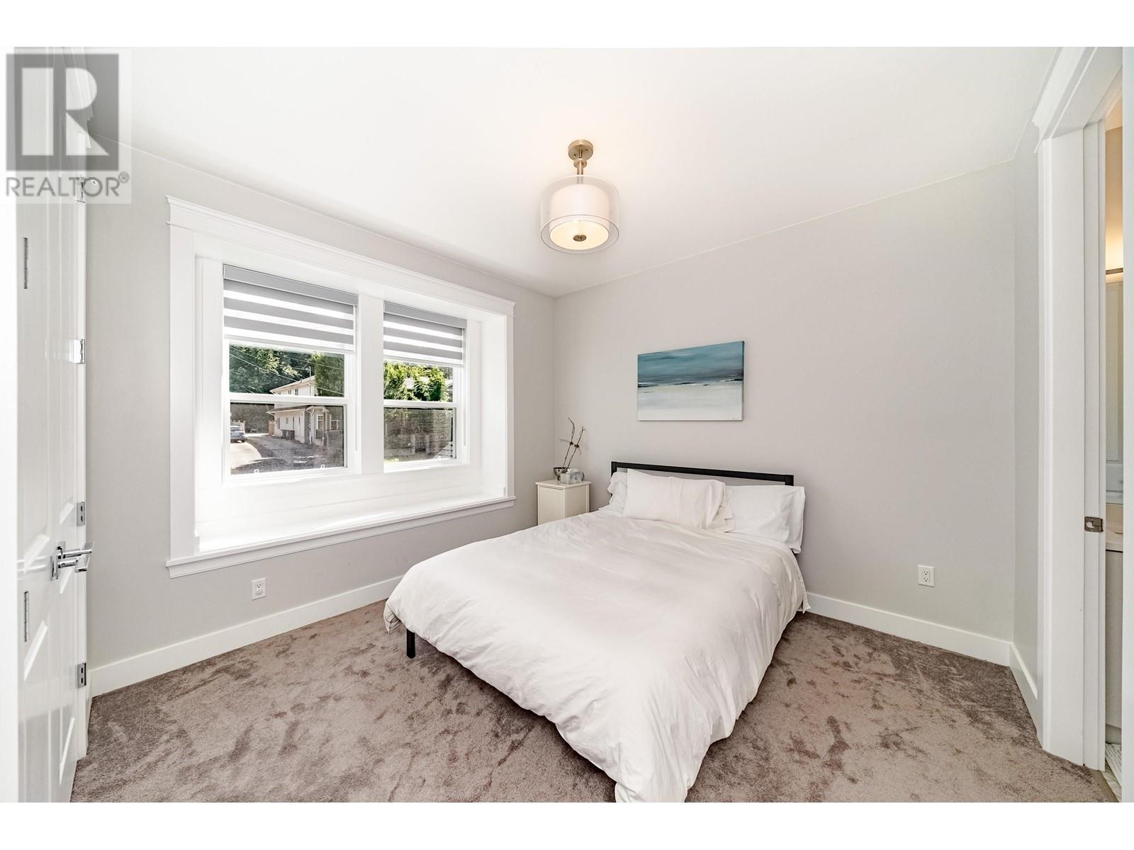 2106 St George Street, Port Moody, British Columbia  V3H 2E9 - Photo 31 - R2830331